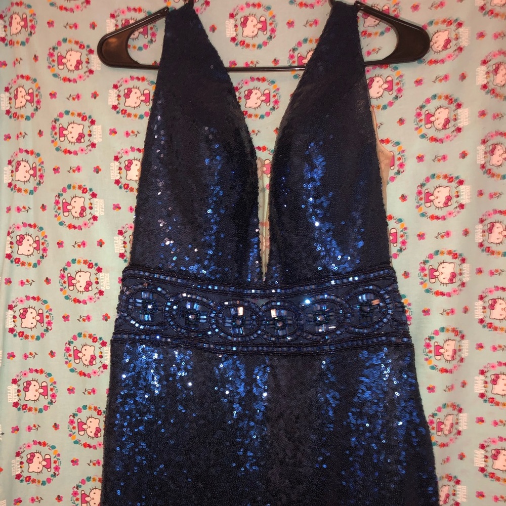 Prom Dress - Picture 2 of 7